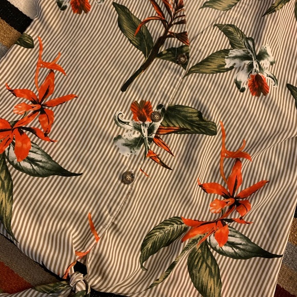 Blouse - Picture 2 of 5